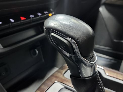 Used 2022 GMC Canyon Elevation w/ Driver Alert Package image 8