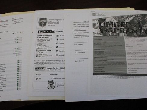 Used 2023 Ford Bronco Badlands w/ Sasquatch Package image 26