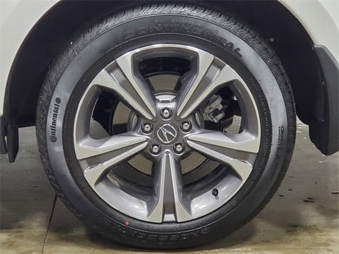 Certified 2025 Acura RDX w/ Technology Package image 9