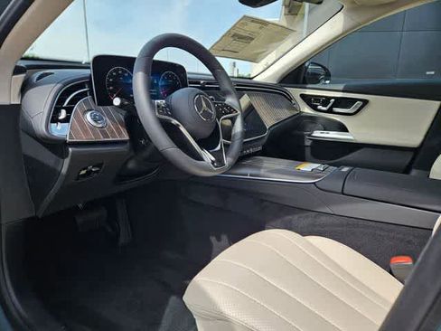 New 2026 Mercedes-Benz E 350 Sedan image 2