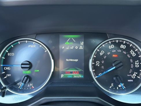 Used 2022 Toyota RAV4 XLE w/ Convenience Package image 13