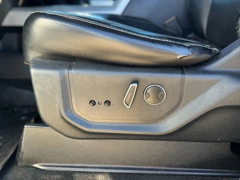 Used 2019 Ford F350 Lariat w/ Lariat Ultimate Package image 14