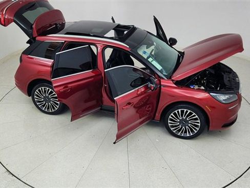 Used 2022 Lincoln Corsair Standard w/ Premium Package image 83