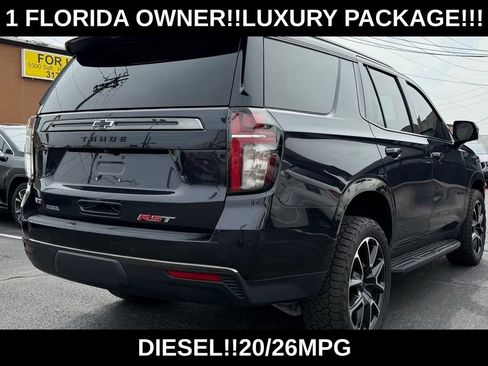 Used 2022 Chevrolet Tahoe RST w/ Luxury Package AWD/4WD image 7
