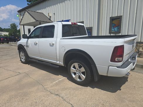 Used 2015 RAM 1500 Sport w/ Convenience Group image 4