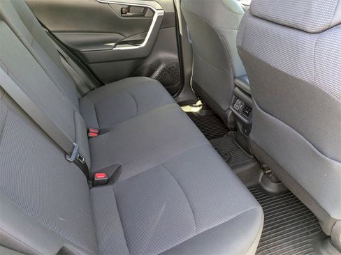 Used 2022 Toyota RAV4 LE image 36