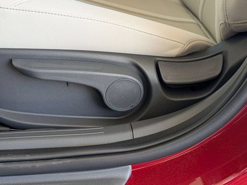 New 2025 Hyundai Sonata SE FWD image 16
