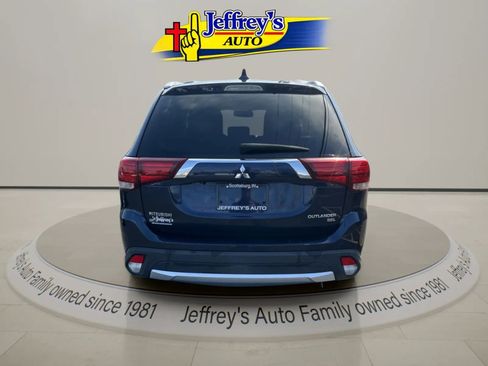 Used 2018 Mitsubishi Outlander SE FWD image 4