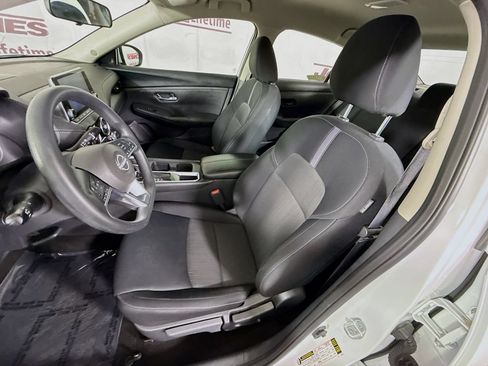 Certified 2024 Nissan Sentra SV FWD image 24
