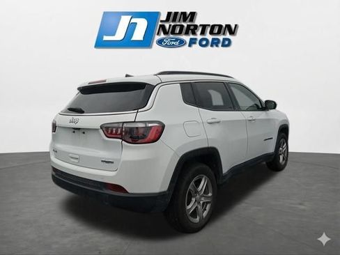 Used 2024 Jeep Compass Latitude AWD/4WD image 10