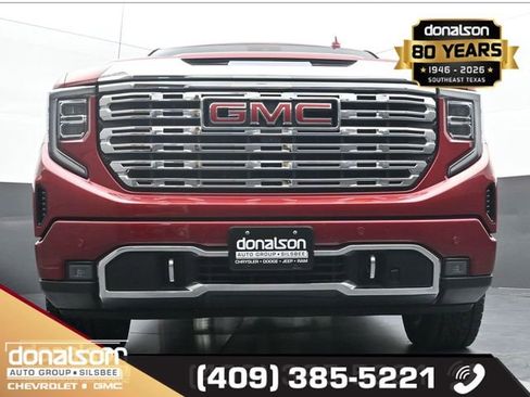 Used 2024 GMC Sierra 1500 Denali w/ Denali Reserve Package AWD/4WD image 15