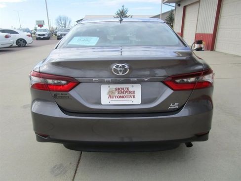 Used 2023 Toyota Camry LE image 8