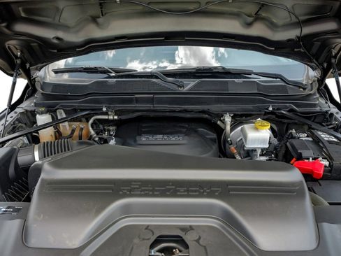 Used 2024 RAM 2500 Big Horn AWD/4WD image 56