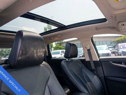 Used 2021 Lincoln Nautilus Reserve w/ Class II Trailer Tow Package image 13