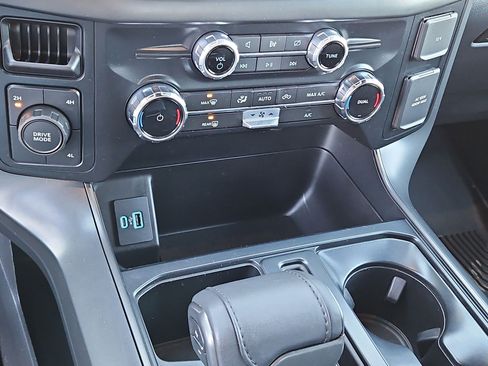 Used 2024 Ford F150 XLT w/ XLT Black Appearance Package image 28