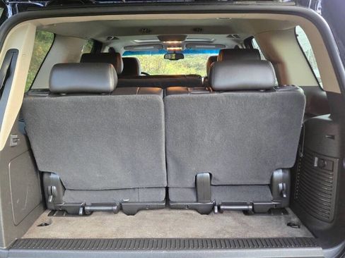 Used 2009 Chevrolet Tahoe LT w/ Luxury Package image 16