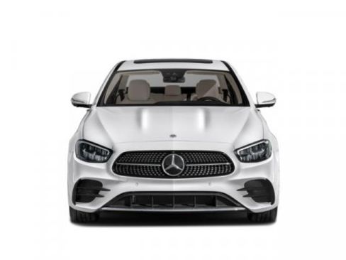 Used 2021 Mercedes-Benz E 350 Sedan image 4