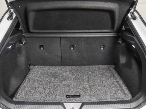 Used 2023 Volkswagen ID.4 Pro image 41