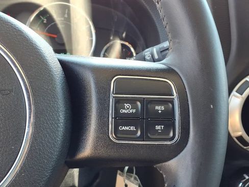 Used 2015 Jeep Wrangler Unlimited Sahara w/ Dual Top Group AWD/4WD image 16