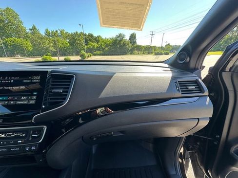 Used 2021 Honda Passport Touring image 16