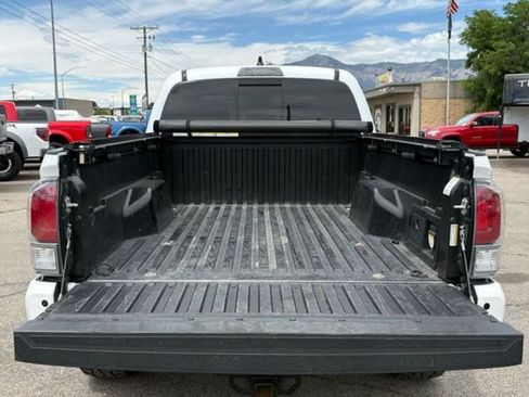 Used 2023 Toyota Tacoma TRD Sport w/ TRD Premium Sport Package AWD/4WD image 9