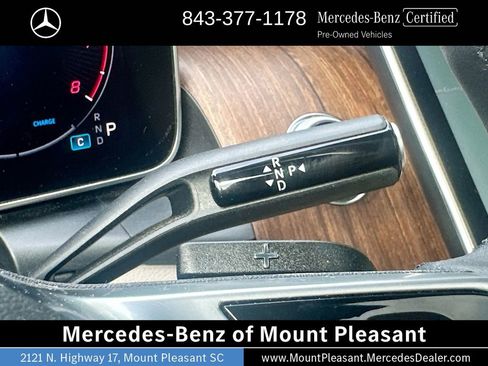 Used 2024 Mercedes-Benz GLC 300 image 17