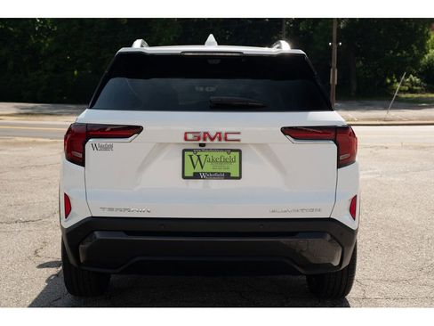 New 2026 GMC Terrain Elevation w/ Elevation Premium Package FWD image 7