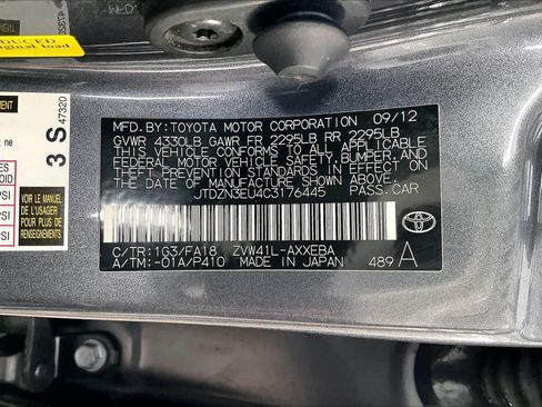 Used 2012 Toyota Prius V Two FWD image 33