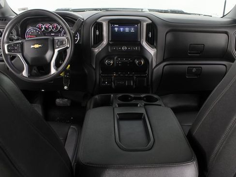 Used 2021 Chevrolet Silverado 2500 W/T w/ WT Safety Package image 9