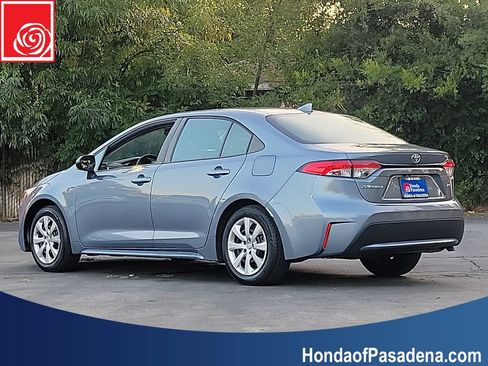 Used 2020 Toyota Corolla LE FWD image 7