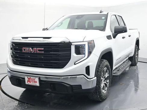New 2026 GMC Sierra 1500 Pro w/ Pro Value Package image 2