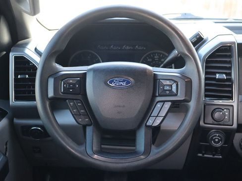 Used 2019 Ford F150 XLT w/ Trailer Tow Package image 18