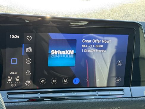 Certified 2022 Volkswagen GTI SE w/ SE Leather Package image 19