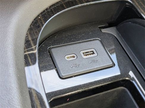 Used 2021 Cadillac Escalade Sport w/ Driver Assist Tech Package image 24