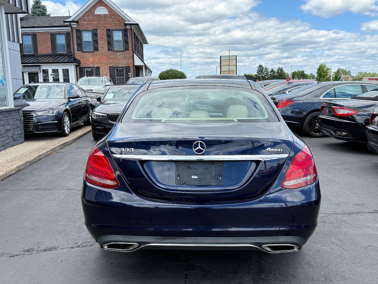 Used 2015 Mercedes-Benz C 300 4MATIC Sedan image 6