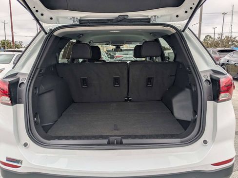 Used 2023 Chevrolet Equinox LT image 12