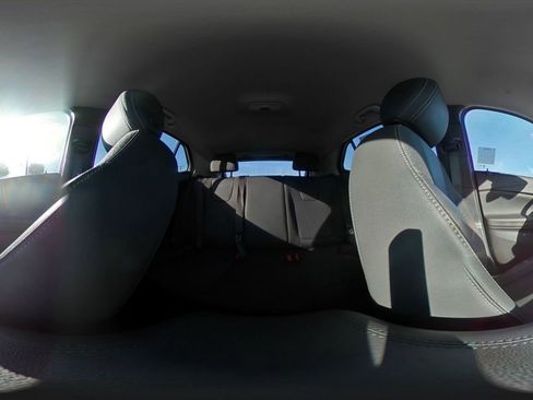 Used 2025 Buick Encore GX Preferred image 42