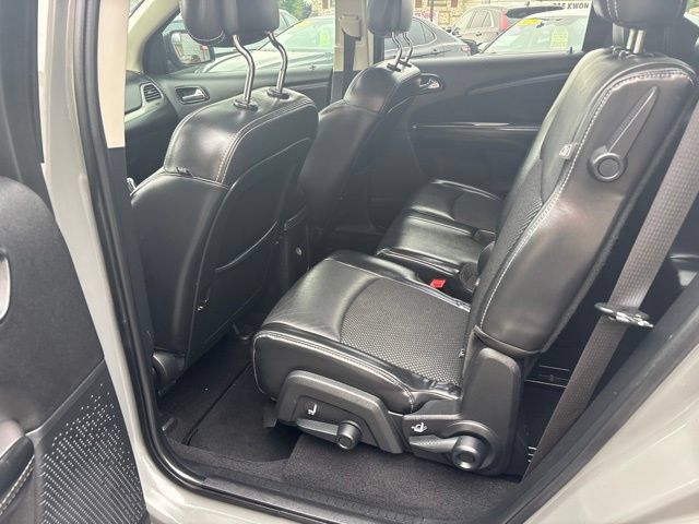 Used 2020 Dodge Journey Crossroad FWD image 17