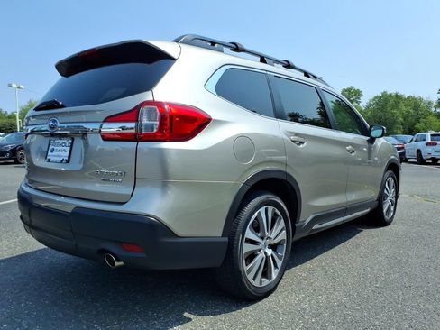 Used 2019 Subaru Ascent Limited AWD/4WD image 18