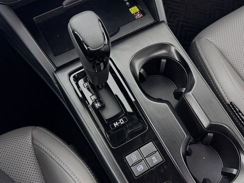 New 2026 Subaru Outback Limited image 17