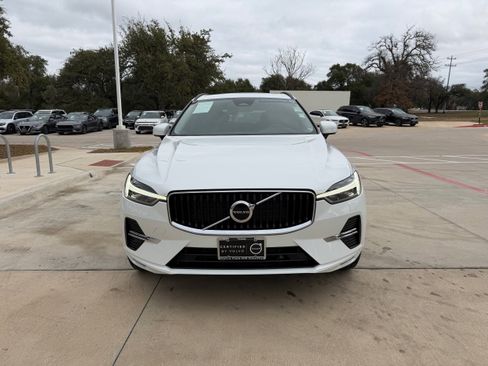 Certified 2023 Volvo XC60 B5 Core image 8