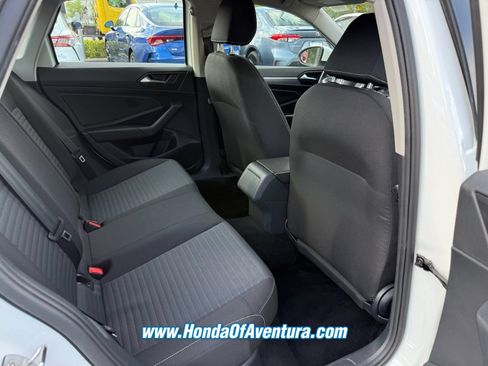 Used 2024 Volkswagen Jetta S FWD image 11