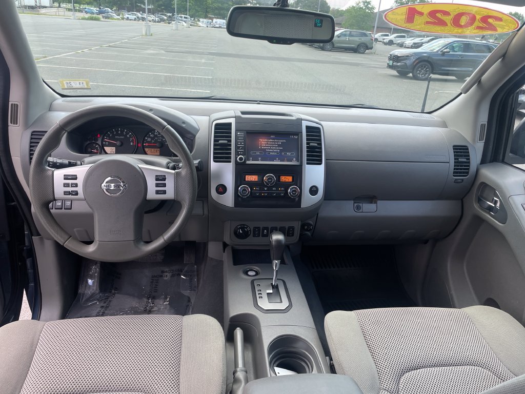 Used 2021 Nissan Frontier SV AWD/4WD image 23
