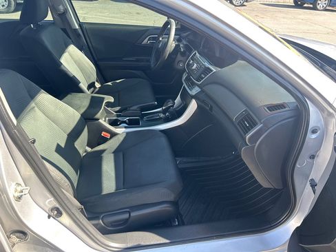 Used 2014 Honda Accord LX image 12