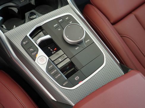 New 2026 BMW 330i Sedan w/ M Sport Package RWD image 18