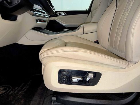 Certified 2024 BMW X5 xDrive40i w/ Executive Package AWD/4WD image 10