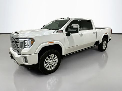 Used 2022 GMC Sierra 2500 Denali w/ Denali Ultimate Package AWD/4WD image 3