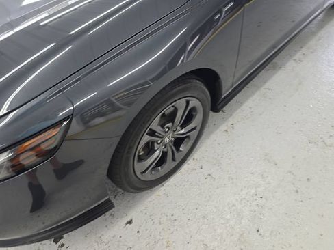 Used 2023 Honda Accord EX image 9