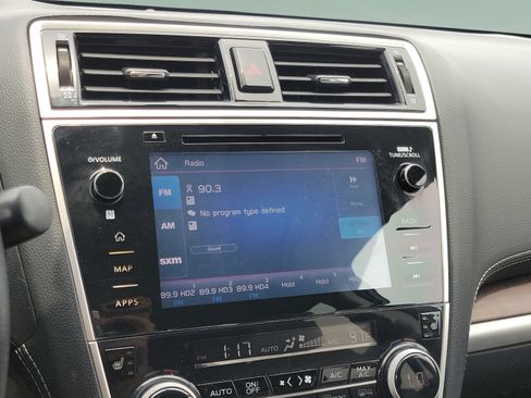 Used 2019 Subaru Outback 2.5i Limited AWD/4WD image 28