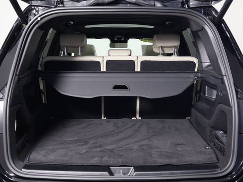 Used 2025 Mercedes-Benz GLB 250 image 14